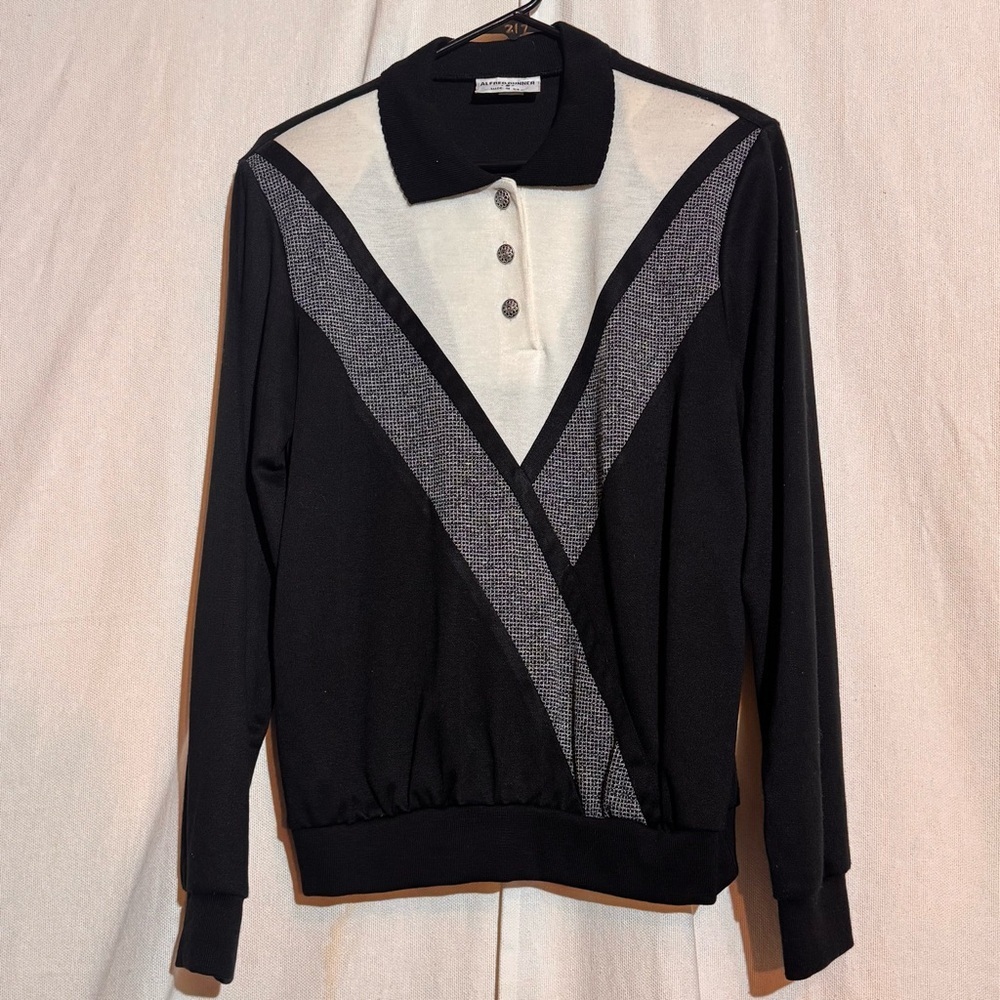 Vintage Alfred dunner // black, white pattern collared sweatshirt sz small mar1